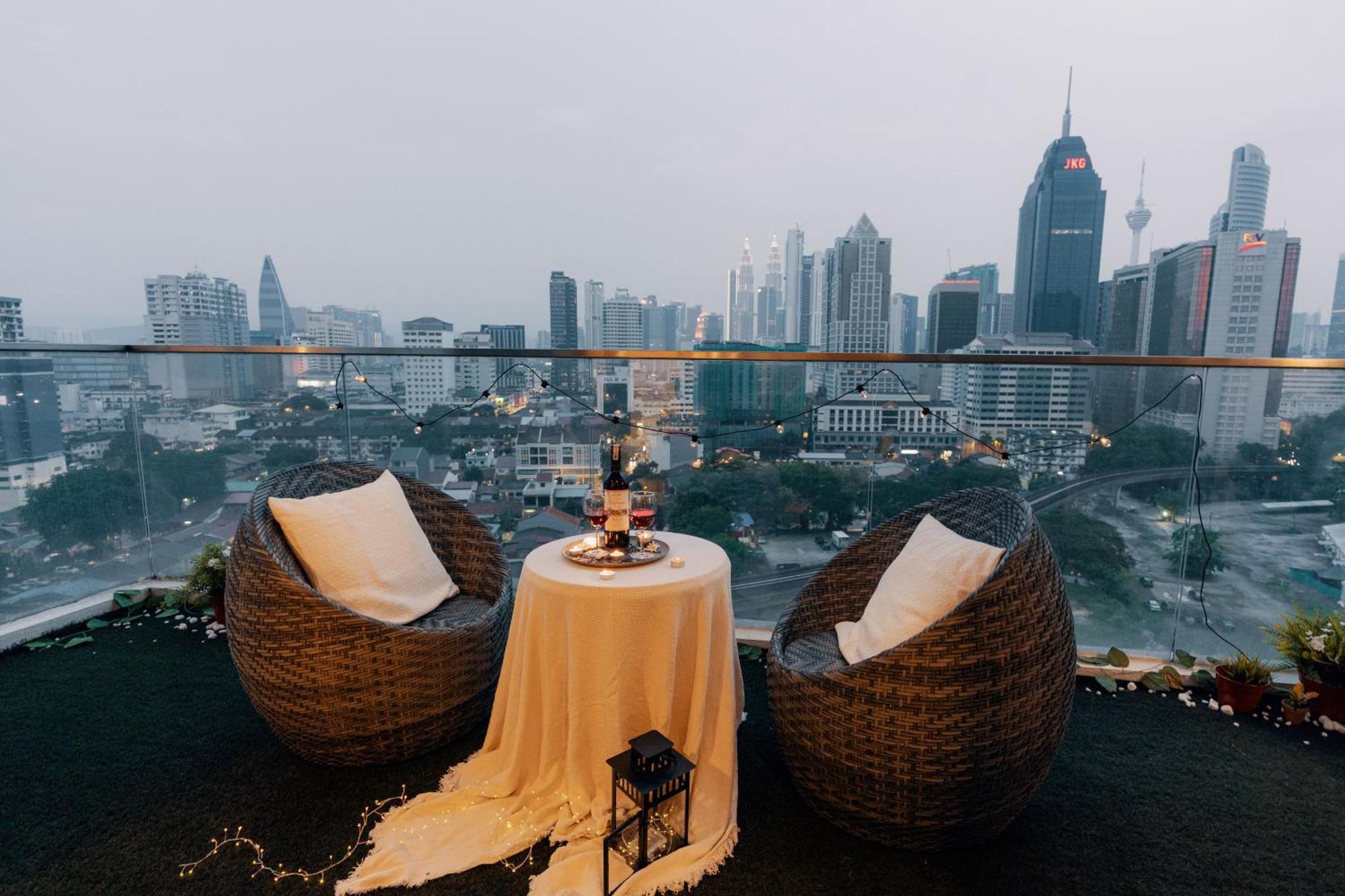 Naibnb In Regalia Residence Kuala Lumpur Eksteriør billede